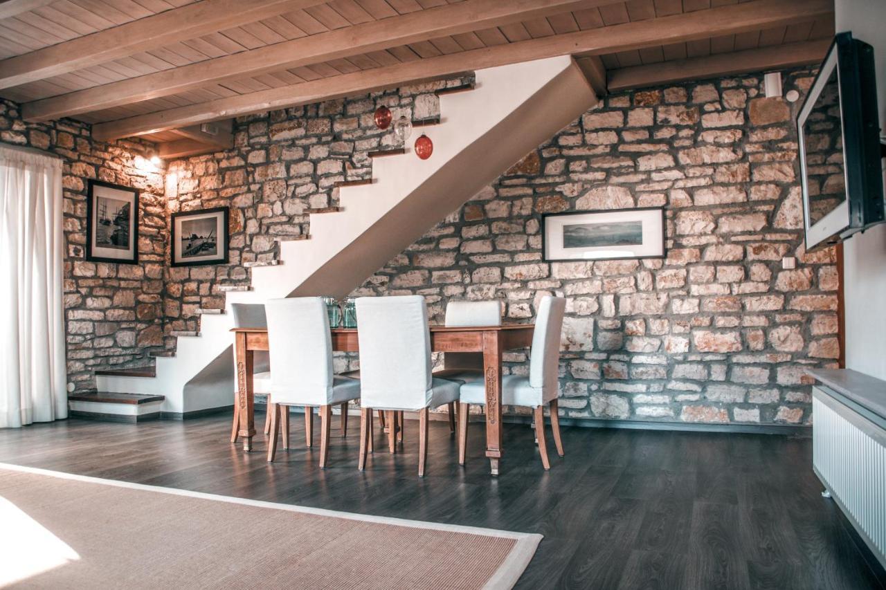 Epirus Stone Suites Kalpaki  Bagian luar foto