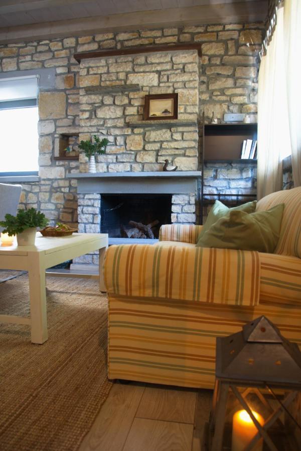 Epirus Stone Suites Kalpaki  Bagian luar foto
