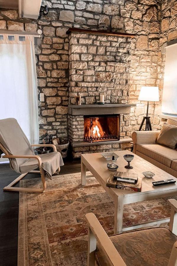 Epirus Stone Suites Kalpaki  Bagian luar foto