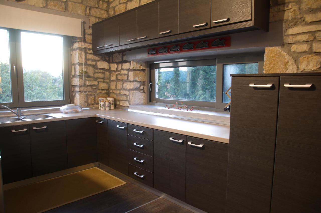 Epirus Stone Suites Kalpaki  Bagian luar foto